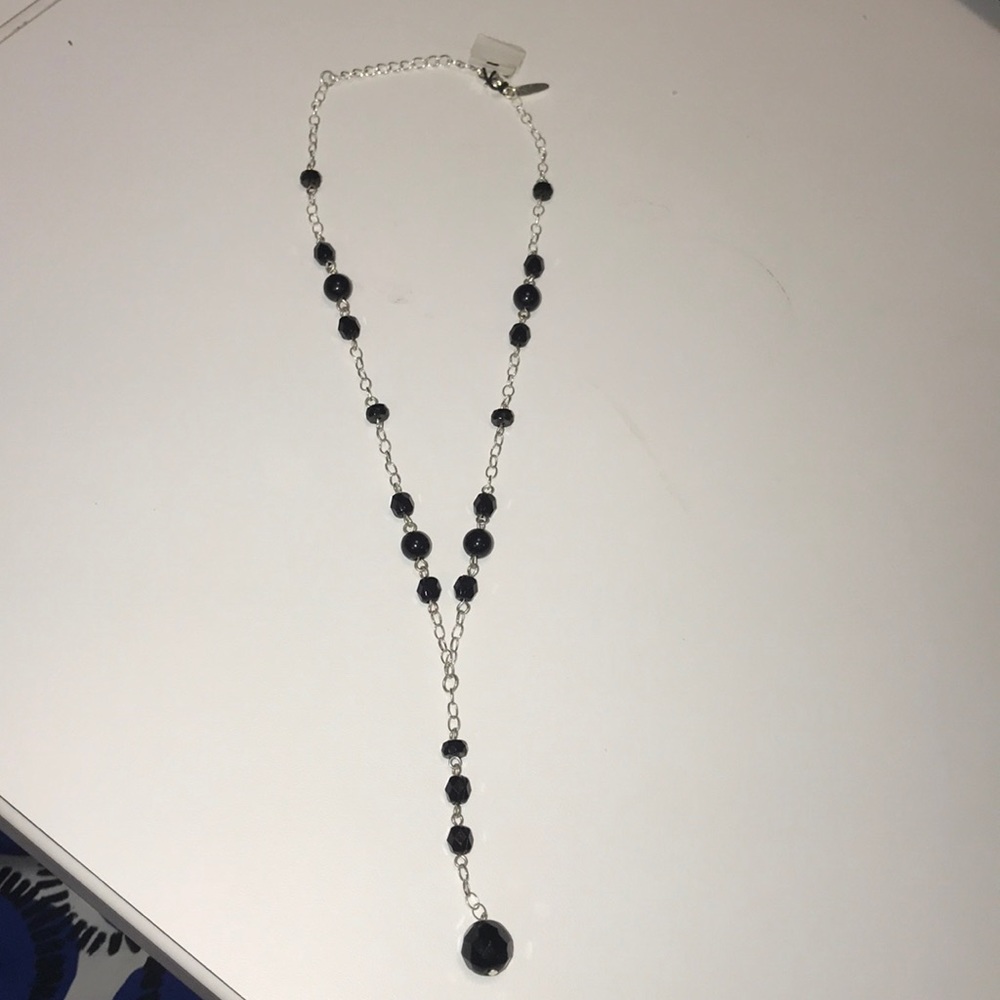 Black linear necklace